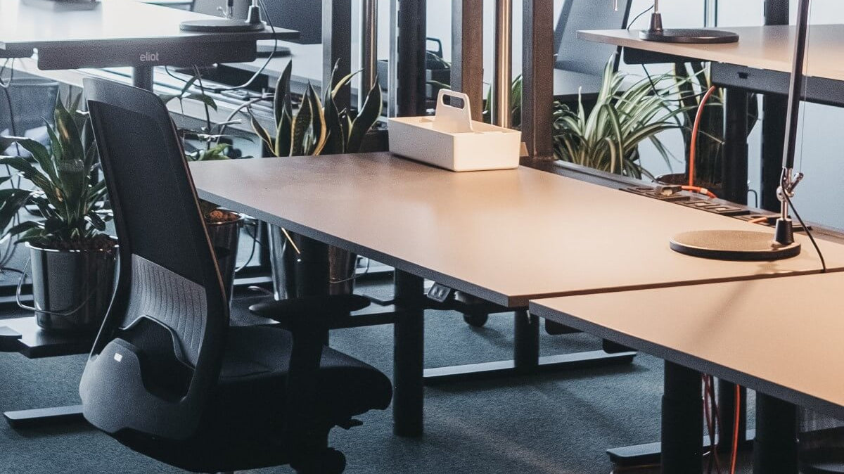 Desk Sharing: So funktioniert das gemeinsame Nutzen von Schreibtischen - Eliot Onlineshop